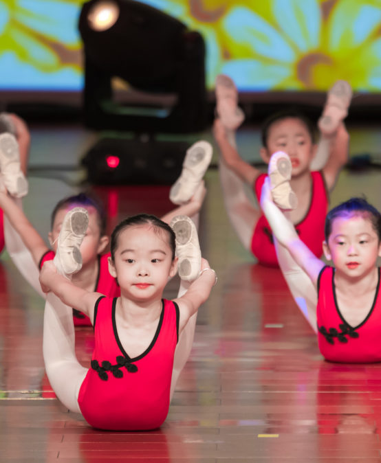 “舞”与伦比的美丽|北京70net永乐高幼儿园形体训练汇报演出圆满举行